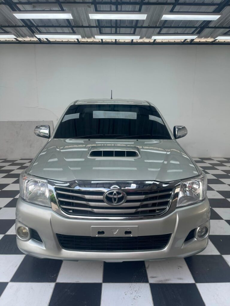 2012 Toyota Vigo Champ